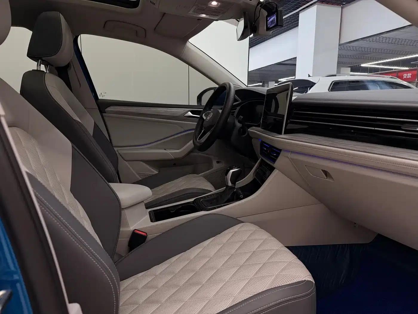 2023 Volkswagen Sagitar 280TSI DSG Super Edition — миниатюра 14