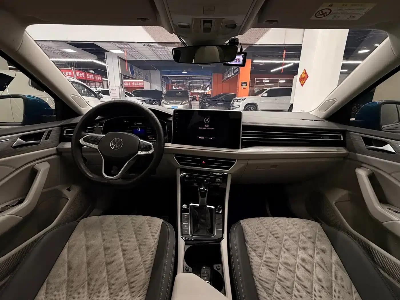 2023 Volkswagen Sagitar 280TSI DSG Super Edition — миниатюра 16