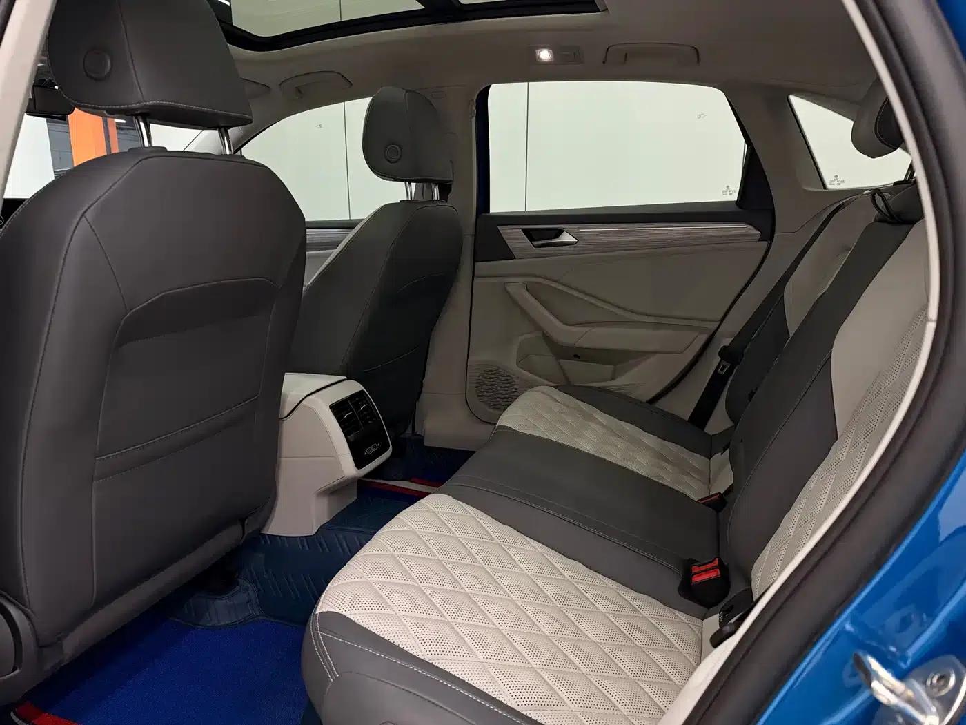 2023 Volkswagen Sagitar 280TSI DSG Super Edition — миниатюра 20