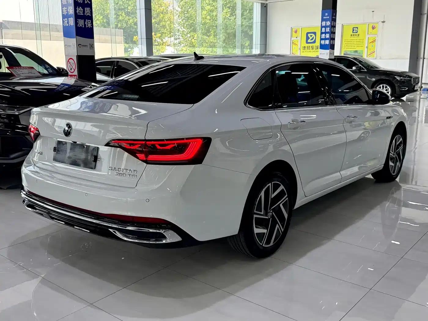 2023 Volkswagen Sagitar 280TSI DSG Super Edition — миниатюра 11