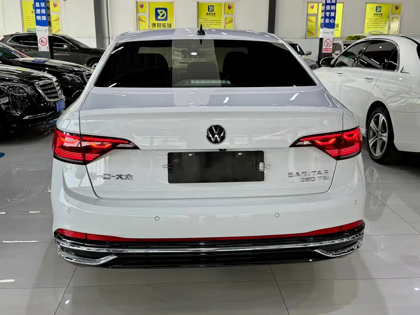 2023 Volkswagen Sagitar 280TSI DSG Super Edition — миниатюра 10