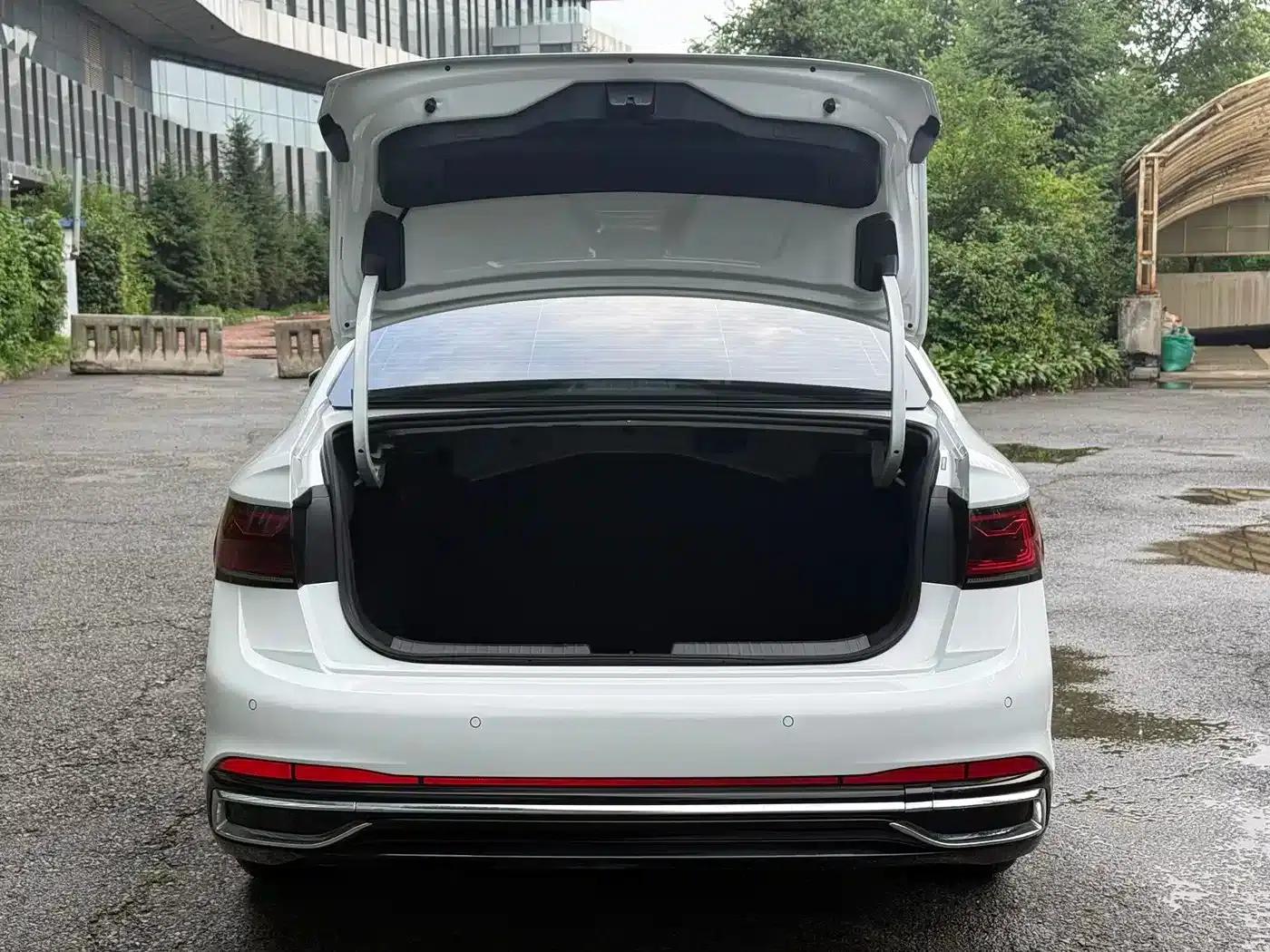 2023 Volkswagen Sagitar 280TSI DSG Super Edition — миниатюра 17