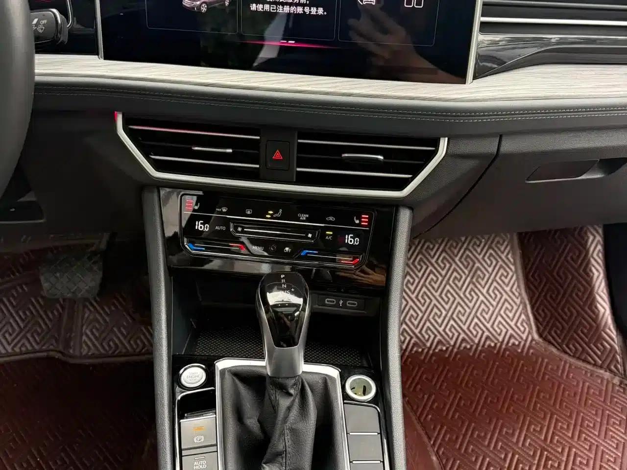 2023 Volkswagen Sagitar 280TSI DSG Super Edition — миниатюра 8