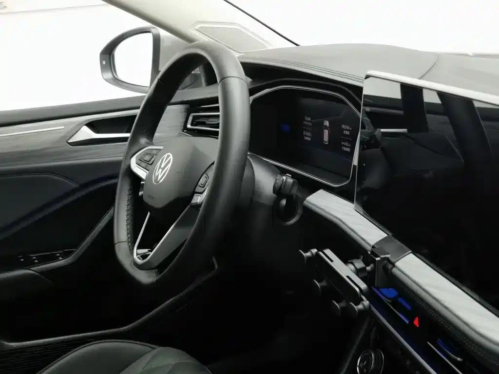 2024 Volkswagen Sagitar 300TSI DSG Super Edition — миниатюра 22