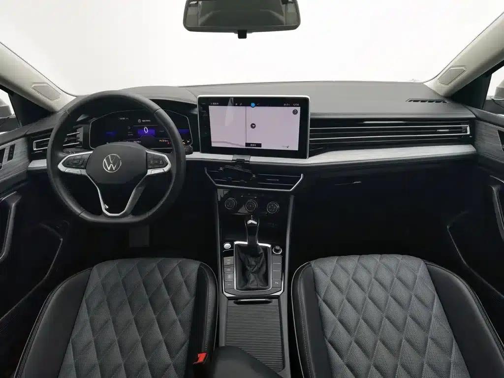 2024 Volkswagen Sagitar 300TSI DSG Super Edition — миниатюра 5