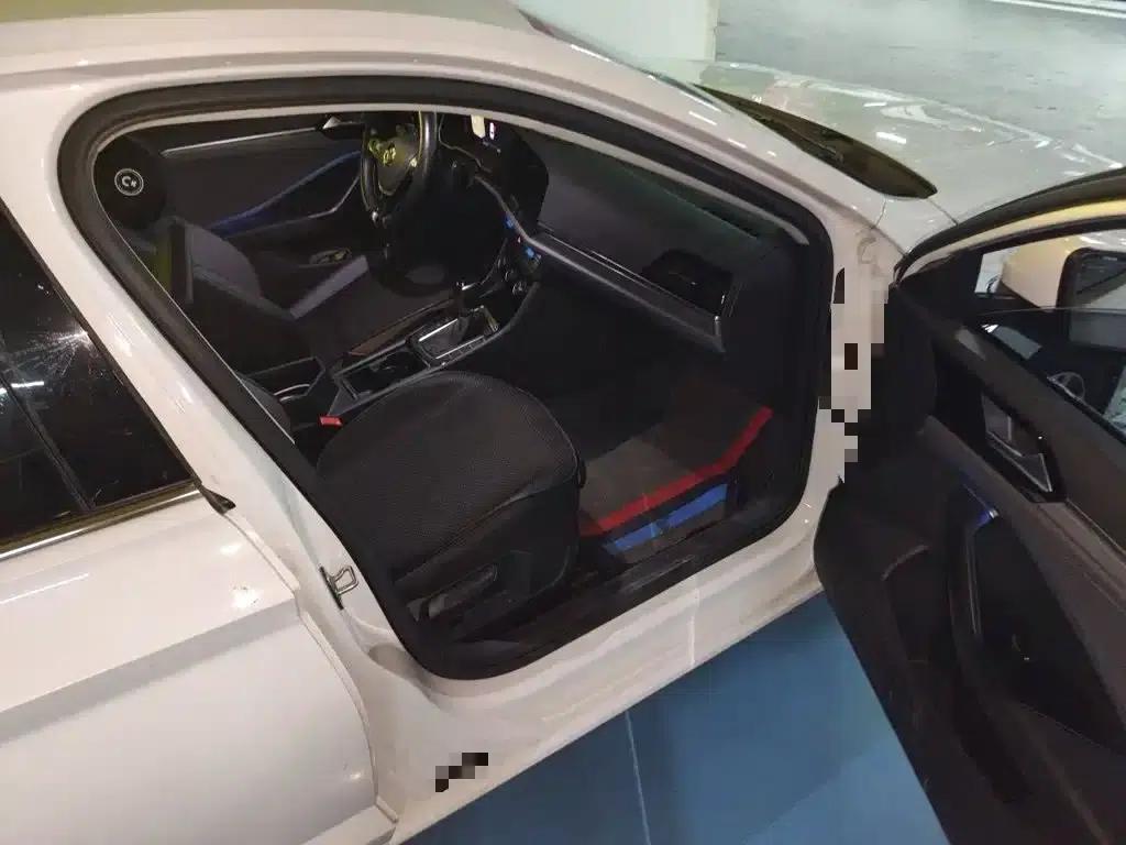 2022 Volkswagen Sagitar 280TSI DSG Super Edition — миниатюра 20