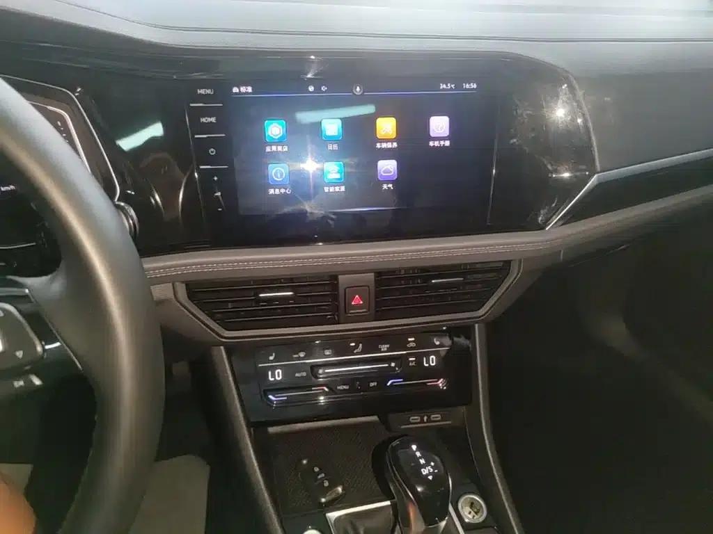 2021 Volkswagen Sagitar 280TSI DSG Luxury Intelligent Edition — миниатюра 13