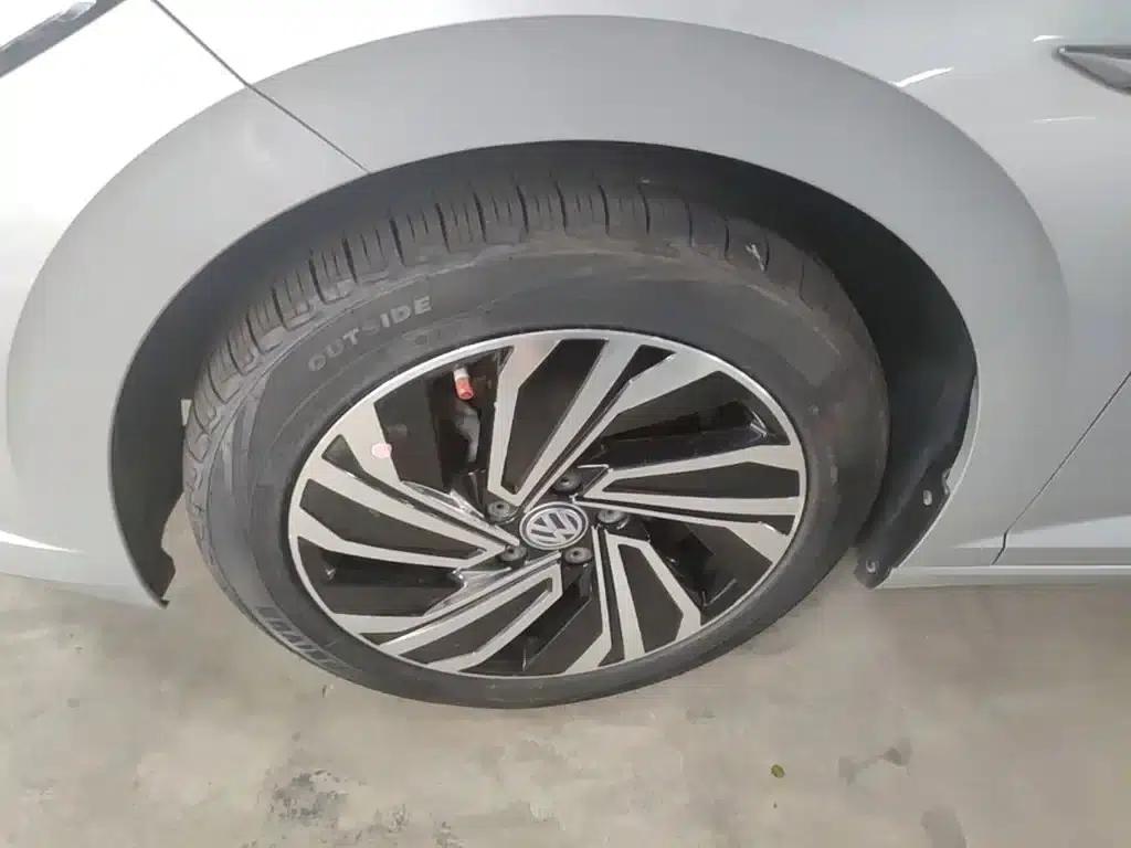 2021 Volkswagen Sagitar 280TSI DSG Luxury Intelligent Edition — миниатюра 23