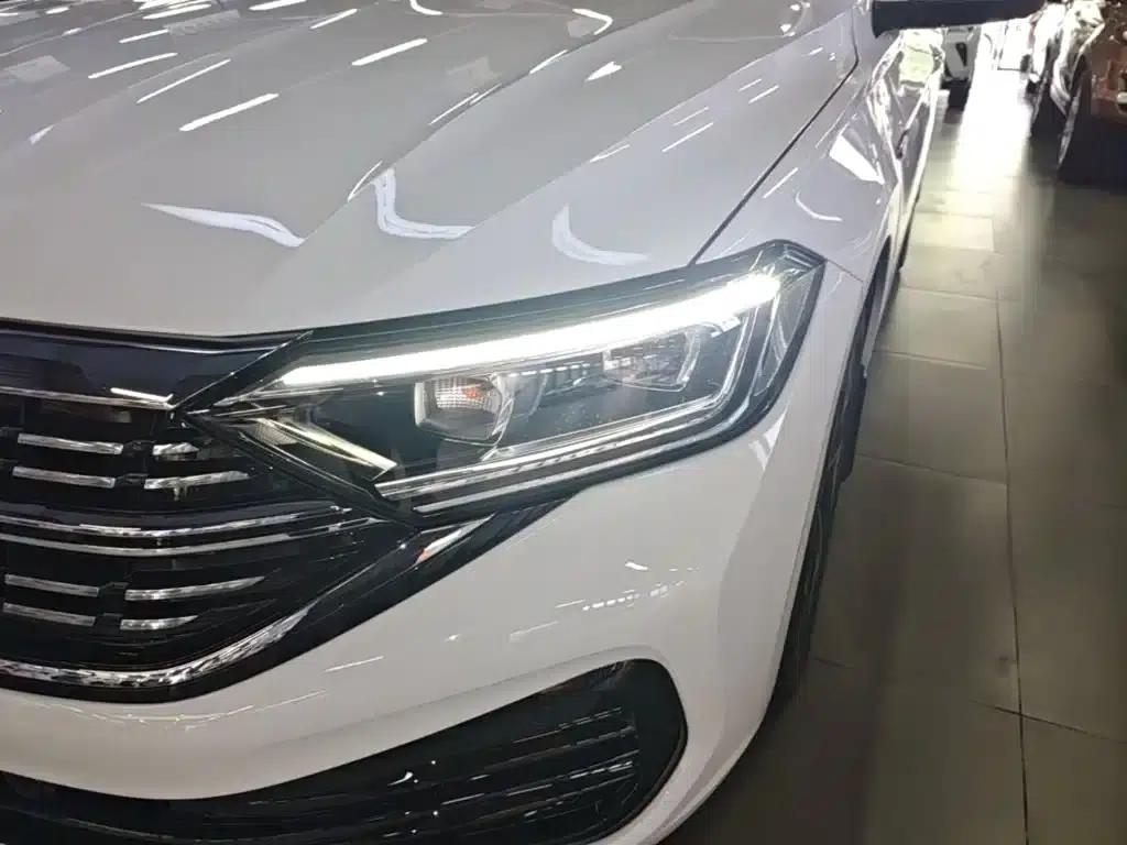 2024 Volkswagen Sagitar 300TSI DSG Super Edition — миниатюра 24