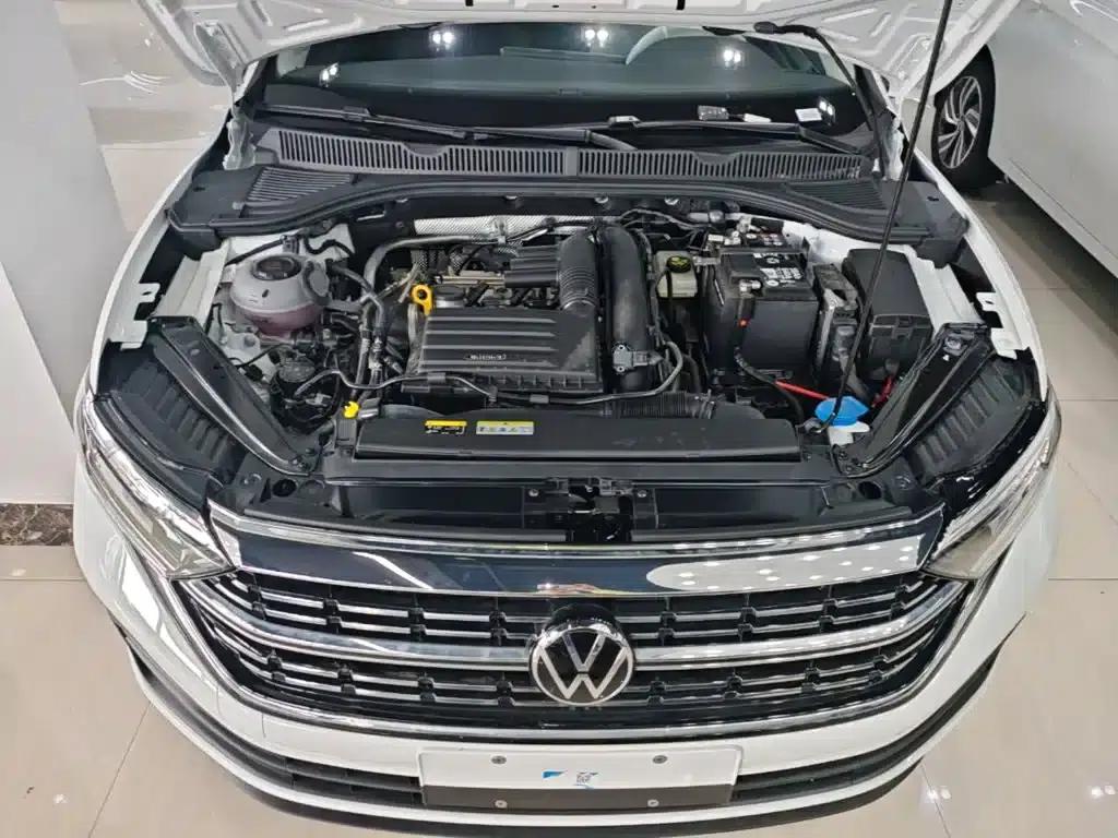 2025 Volkswagen Sagitar Facelift 200TSI DSG Flying Edition — миниатюра 20