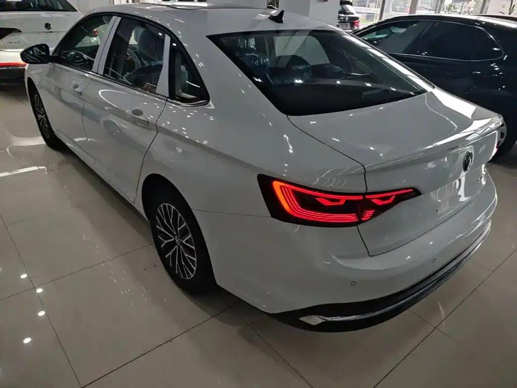 2025 Volkswagen Sagitar Facelift 200TSI DSG Flying Edition — миниатюра 5