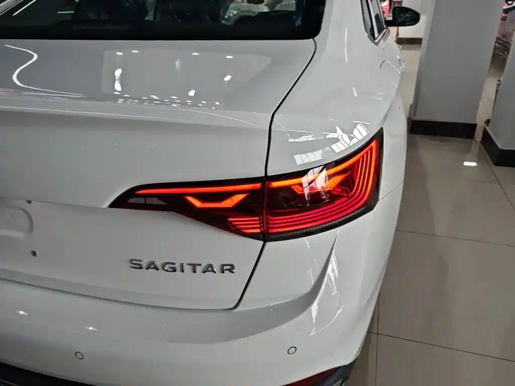 2025 Volkswagen Sagitar Facelift 200TSI DSG Flying Edition — миниатюра 8