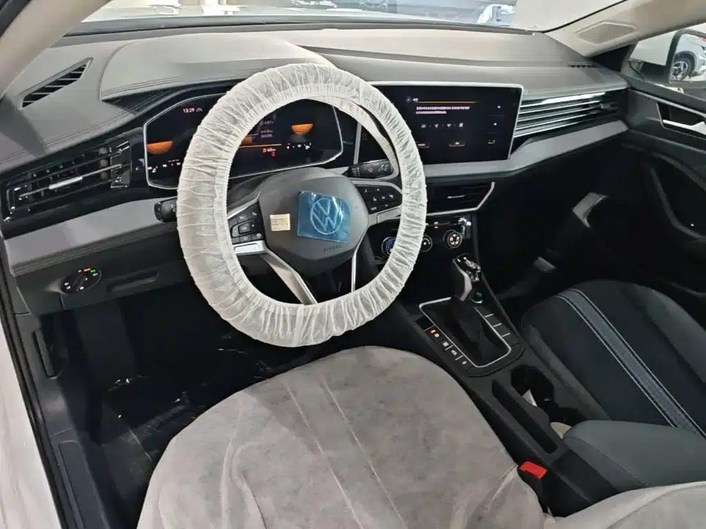 2025 Volkswagen Sagitar Facelift 200TSI DSG Flying Edition — миниатюра 10