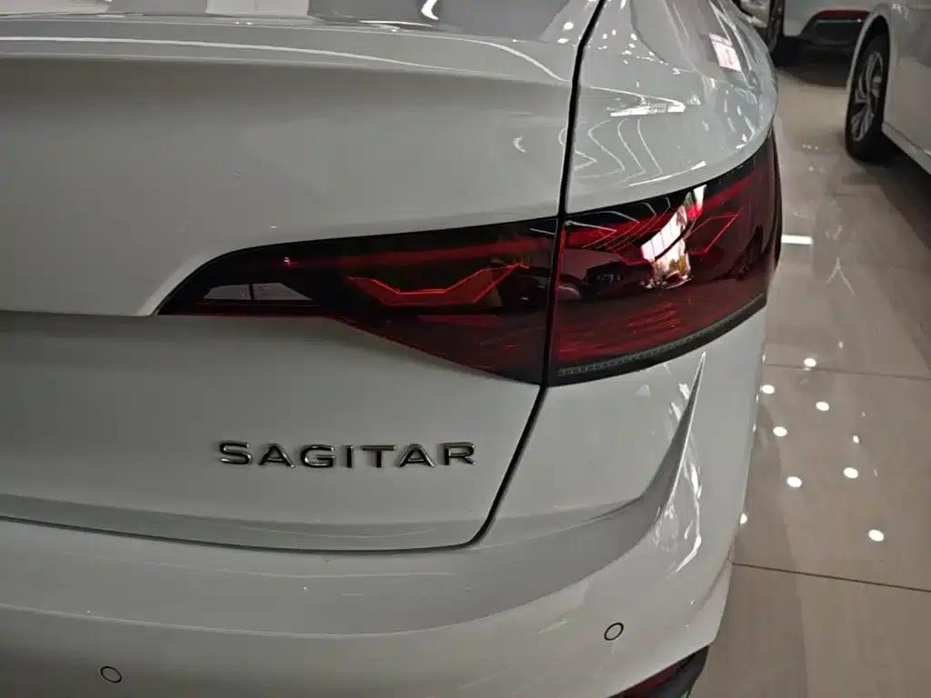 2025 Volkswagen Sagitar Facelift 200TSI DSG Flying Edition — миниатюра 8
