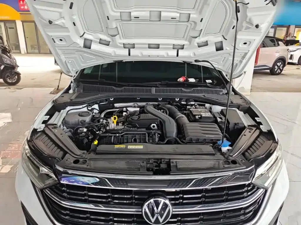 2025 Volkswagen Sagitar Facelift 300TSI DSG Flying Edition — миниатюра 20