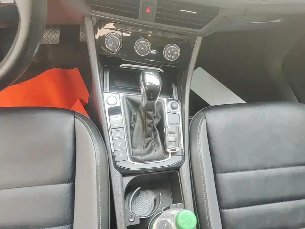 2020 Volkswagen Sagitar 200TSI DSG Comfort Model (China VI Emission Standard) — миниатюра 14