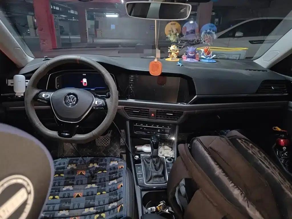 2021 Volkswagen Sagitar 280TSI DSG Luxury Intelligent Edition — миниатюра 13