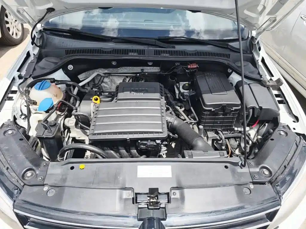2017 Volkswagen Sagitar 1.6L Automatic Comfort Edition — миниатюра 20