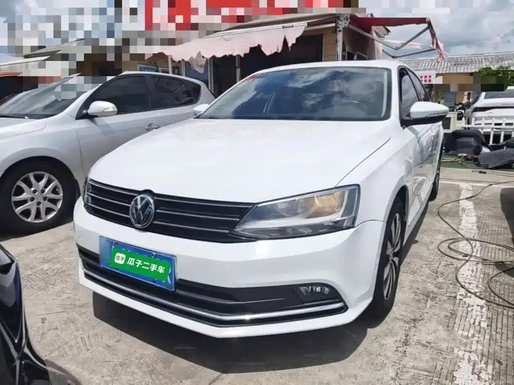 2017 Volkswagen Sagitar 1.6L Automatic Comfort Edition — миниатюра 3