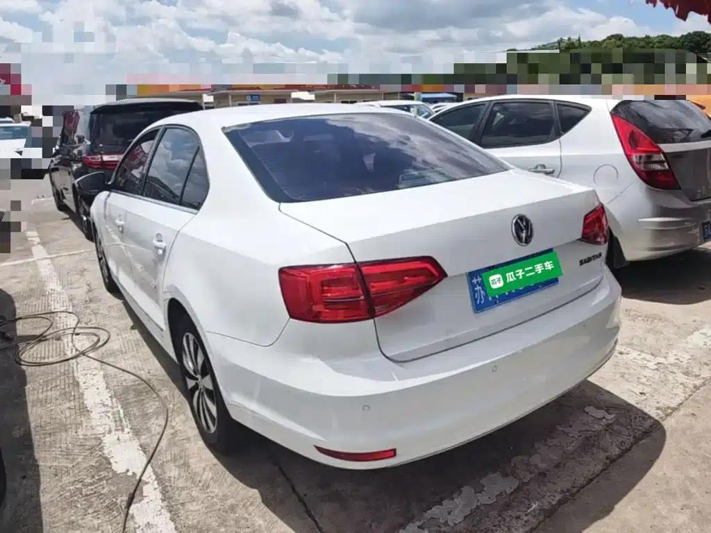 2017 Volkswagen Sagitar 1.6L Automatic Comfort Edition — миниатюра 5