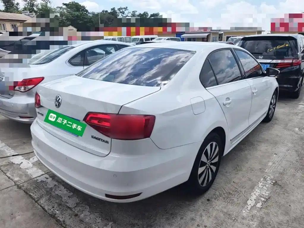 2017 Volkswagen Sagitar 1.6L Automatic Comfort Edition — миниатюра 7