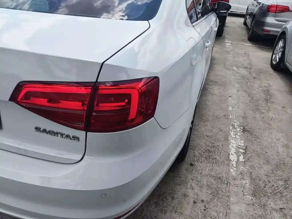 2017 Volkswagen Sagitar 1.6L Automatic Comfort Edition — миниатюра 8