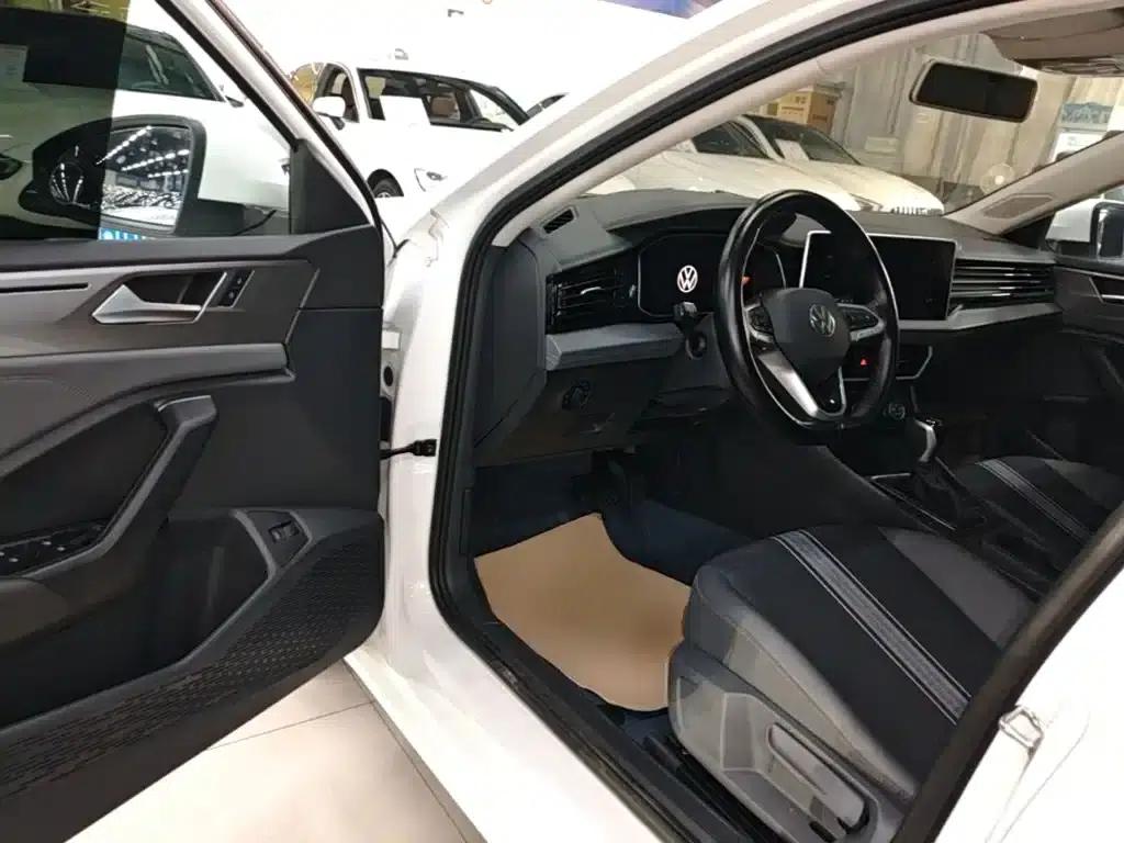 2024 Volkswagen Sagitar 200TSI DSG Flying Edition — миниатюра 16