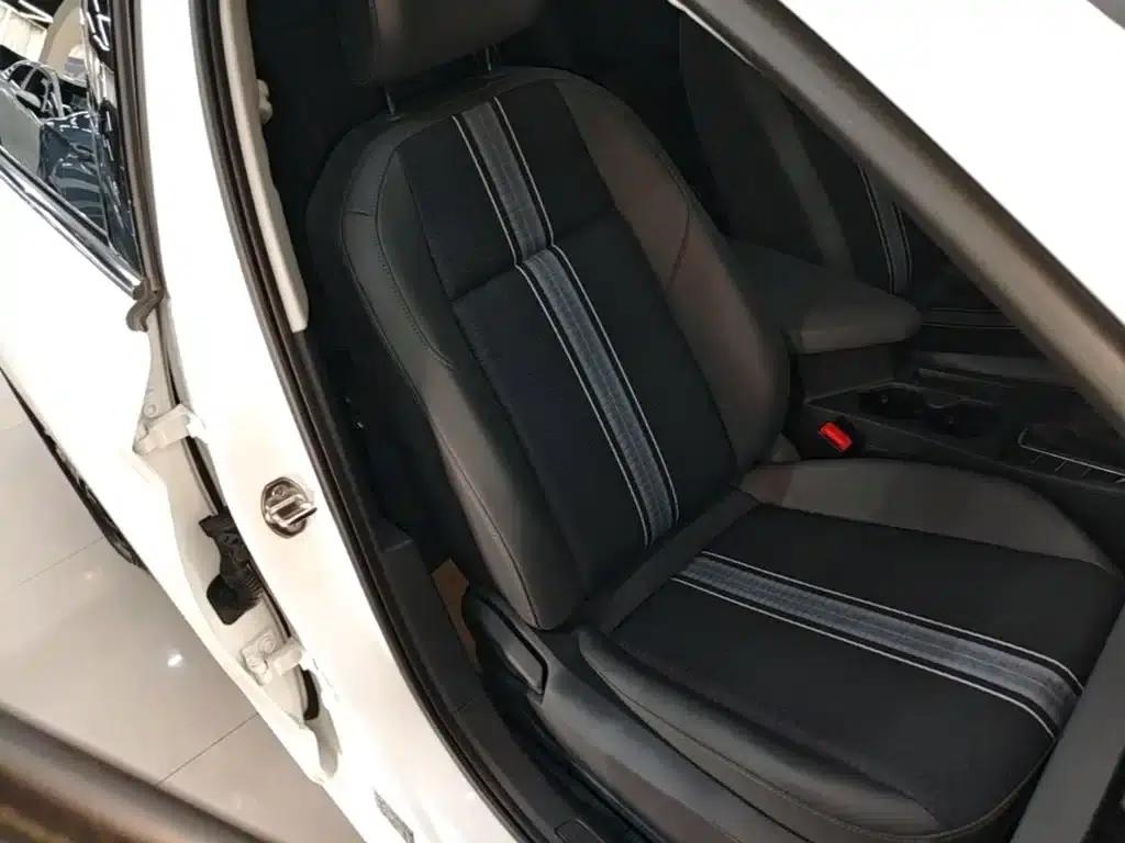 2024 Volkswagen Sagitar 200TSI DSG Flying Edition — миниатюра 25