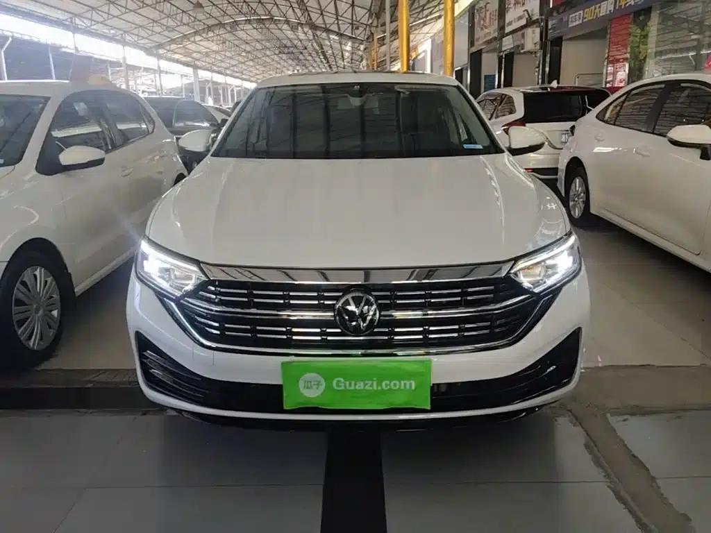 2024 Volkswagen Sagitar 300TSI DSG Super Edition — миниатюра 3