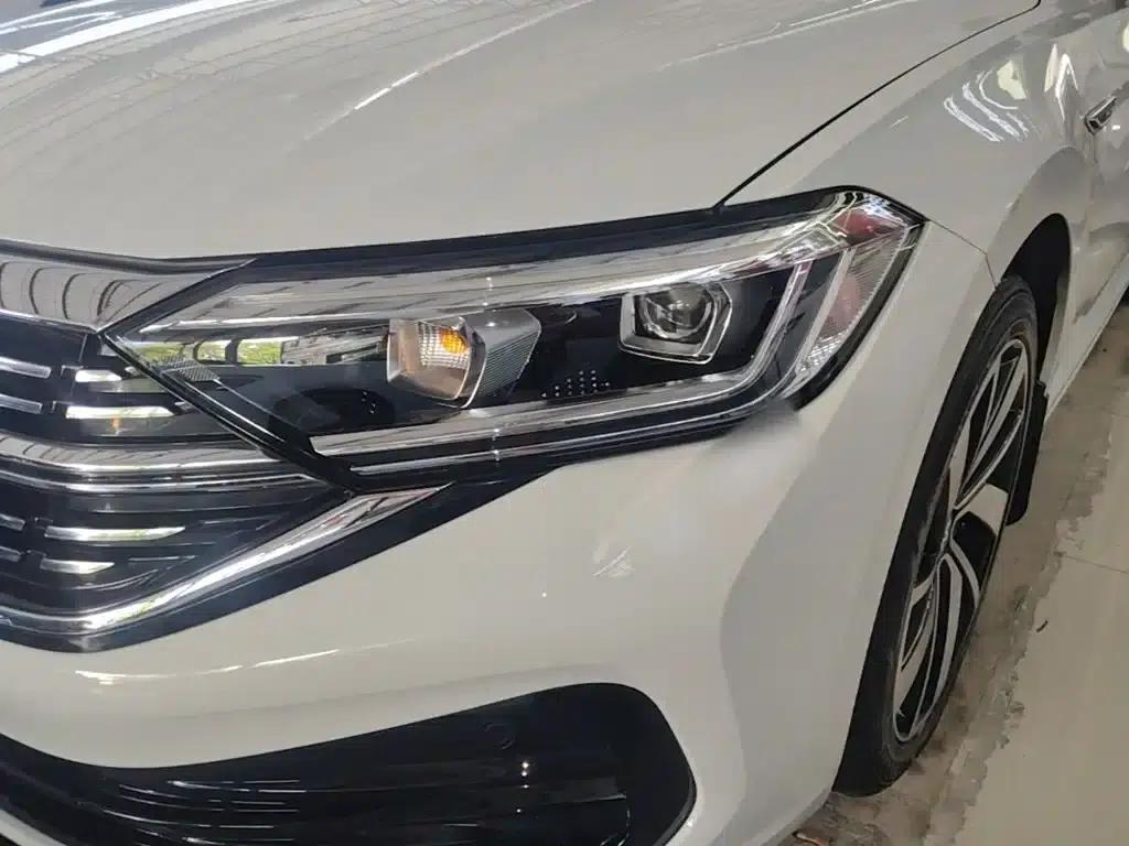 2024 Volkswagen Sagitar 300TSI DSG Super Edition — миниатюра 24