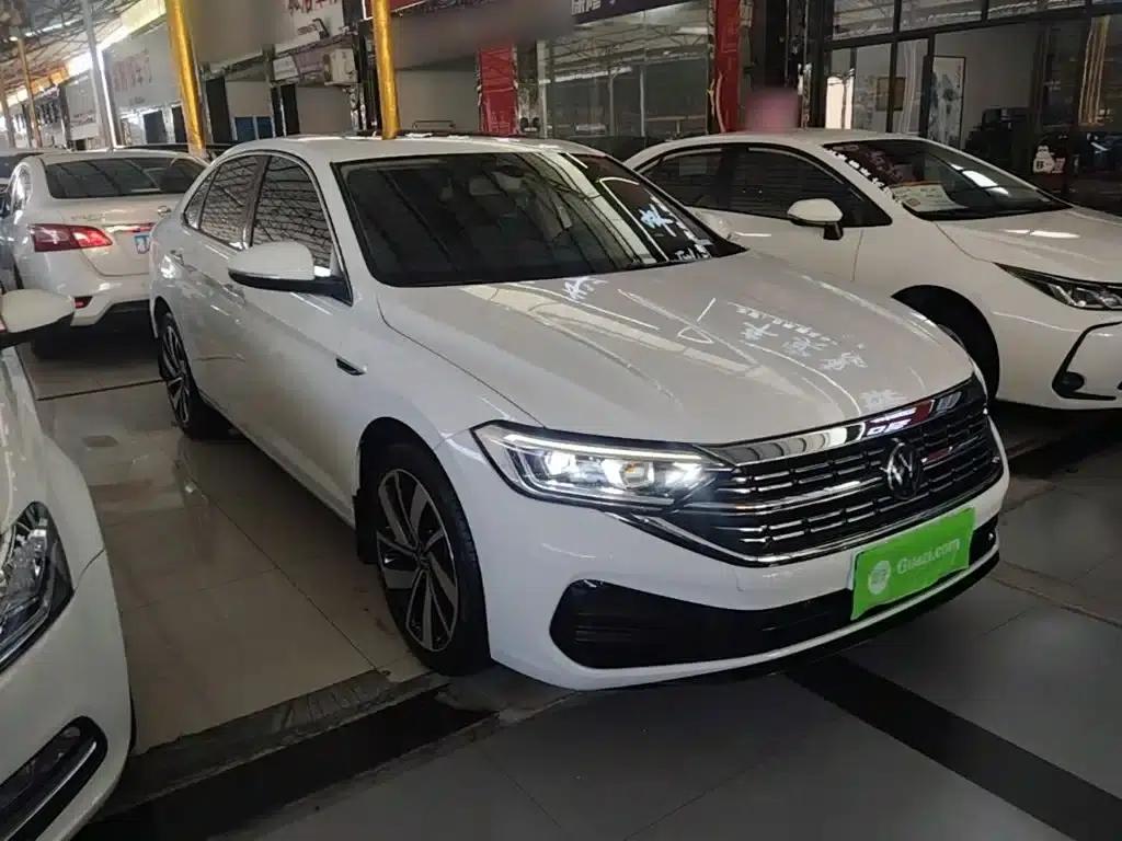 2024 Volkswagen Sagitar 300TSI DSG Super Edition — миниатюра 4