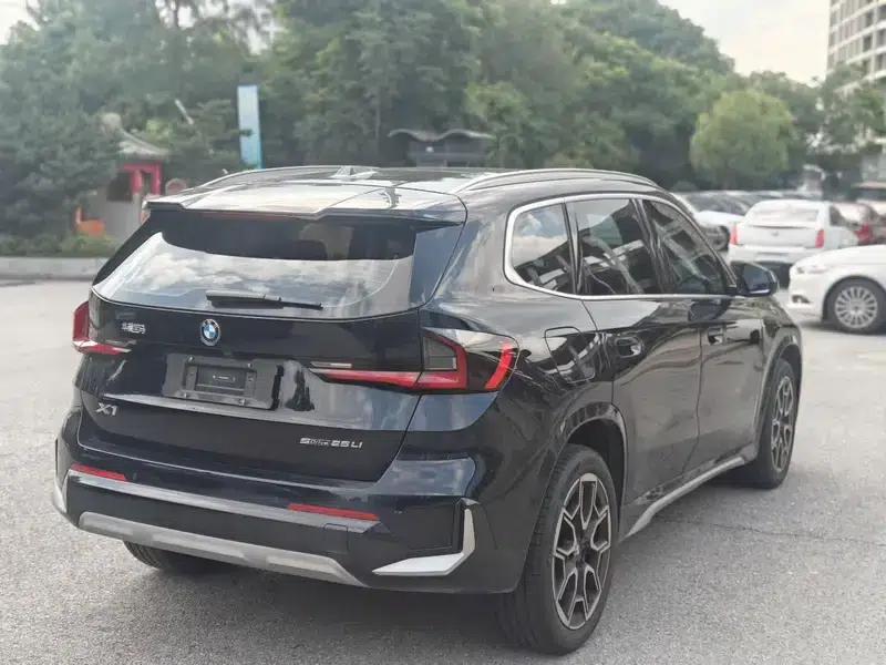 BMW X1 2025 sDrive25Li X Design Package — миниатюра 5