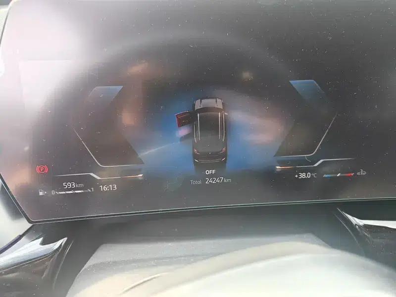BMW X1 2025 sDrive25Li X Design Package — миниатюра 7