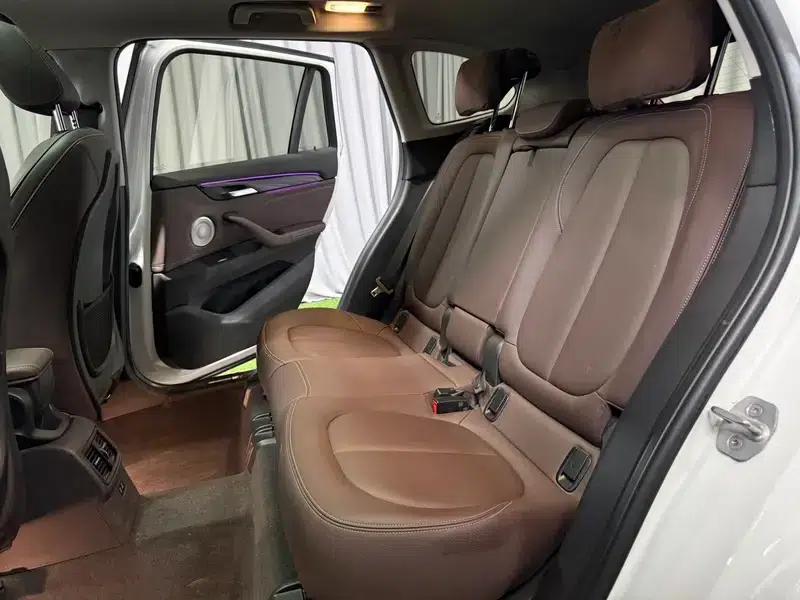BMW X1 2022 sDrive20Li Premium — миниатюра 16