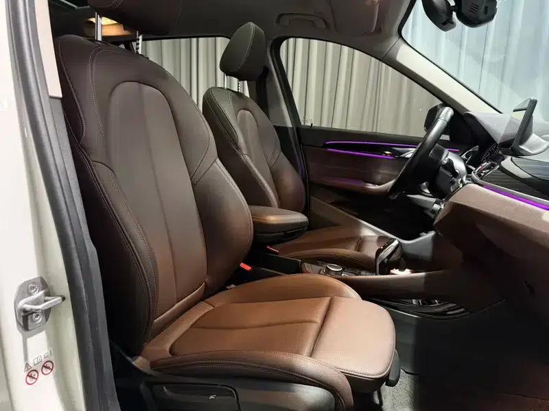 BMW X1 2022 sDrive20Li Premium — миниатюра 18