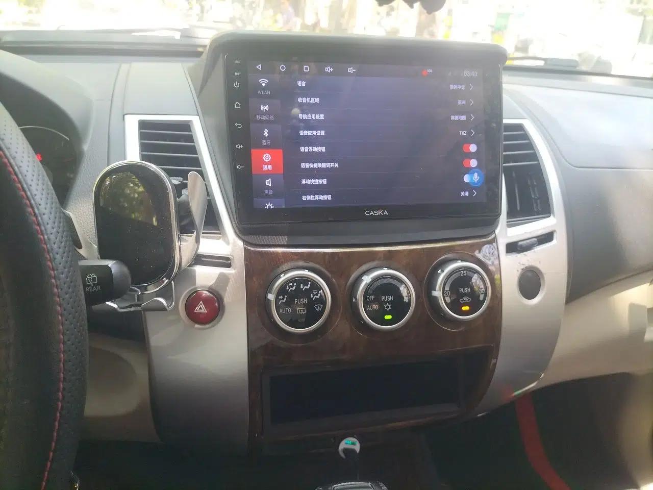Mitsubishi Pajero Sport 2013 3.0L Automatic 4x4 Flagship Edition — миниатюра 13