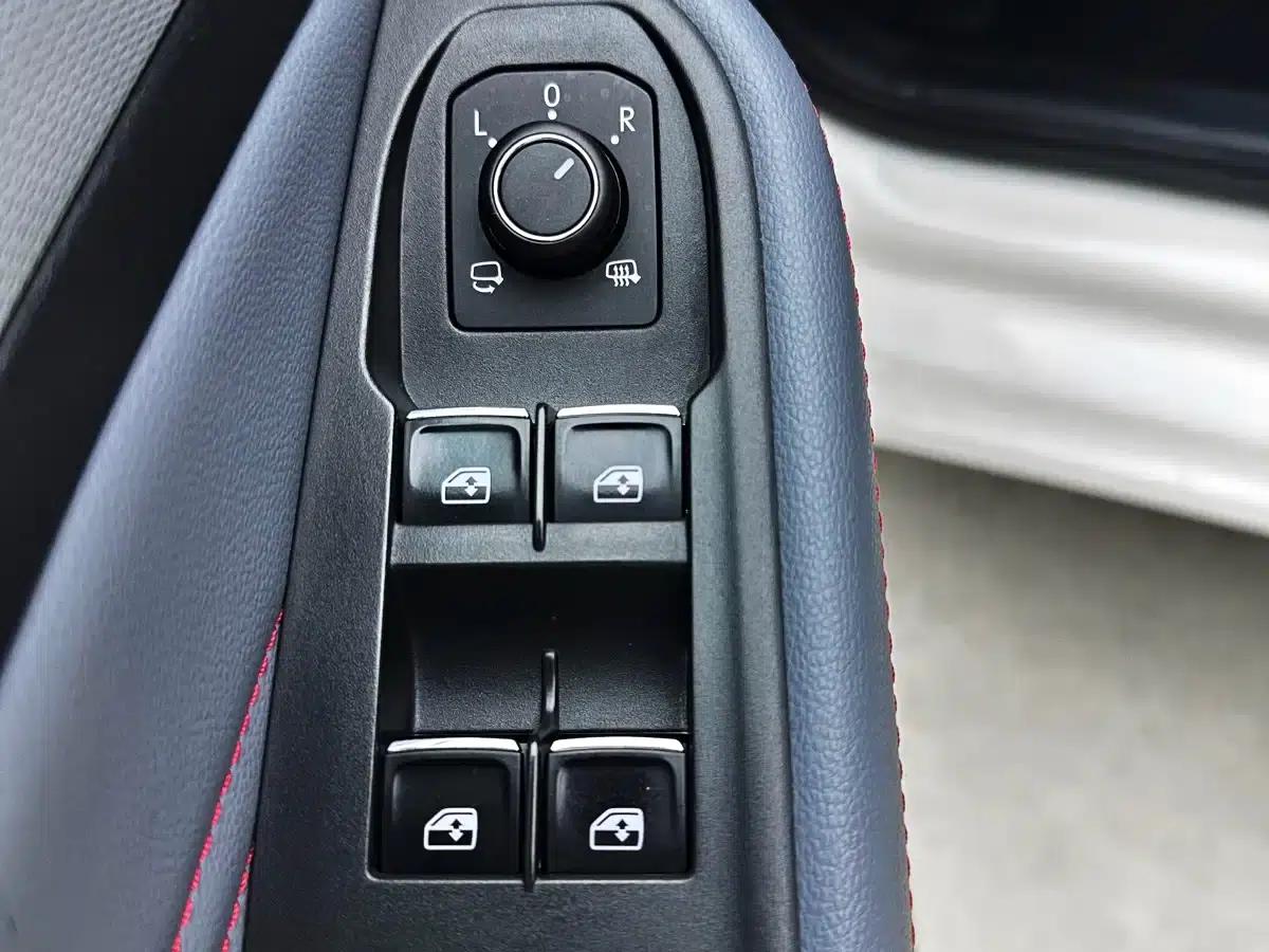 Lamando 2023 Lamando L 280TSI DSG Hot Edition — миниатюра 14