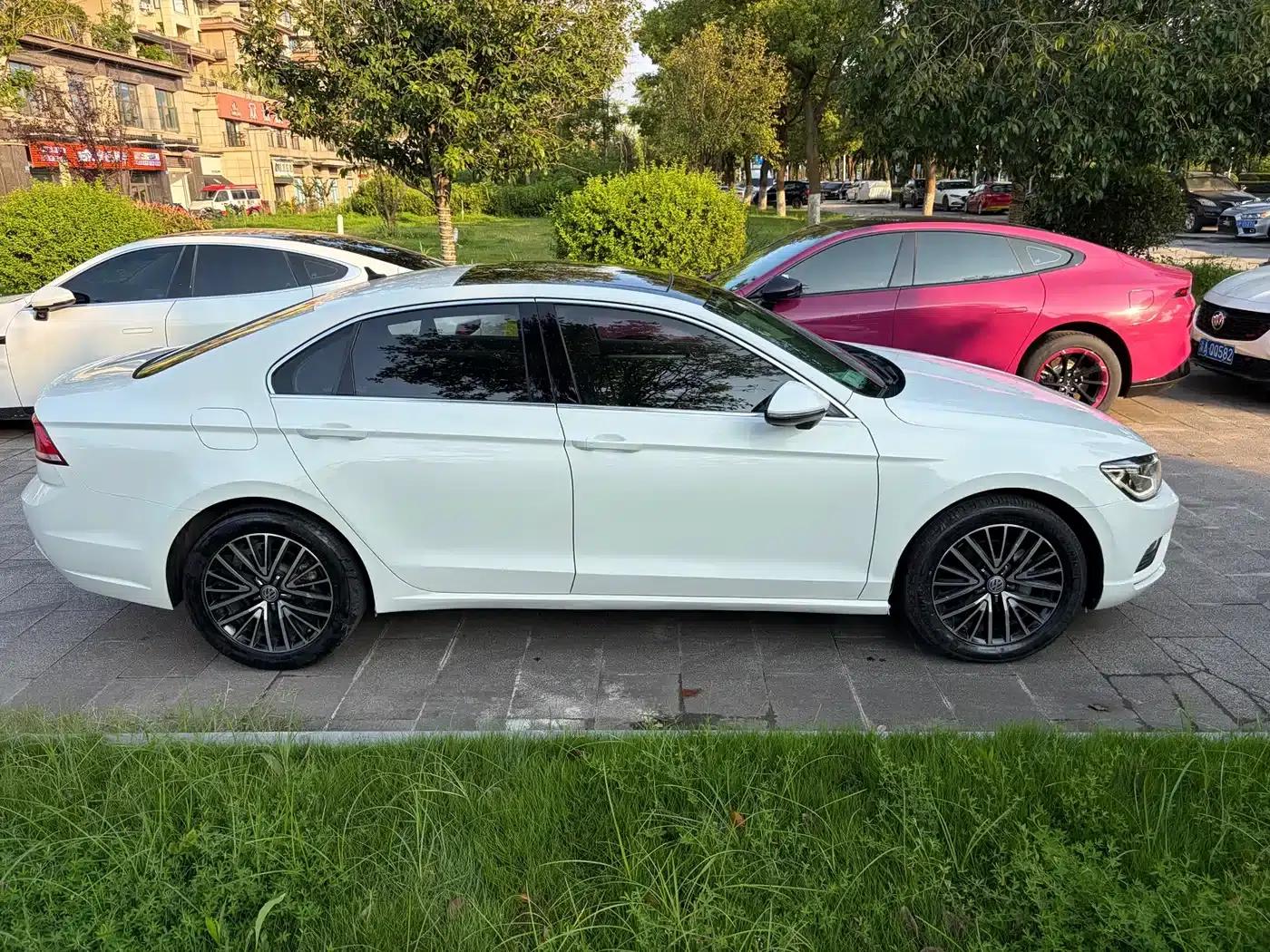 Lamando 2017 280TSI DSG Luxury Edition — миниатюра 8