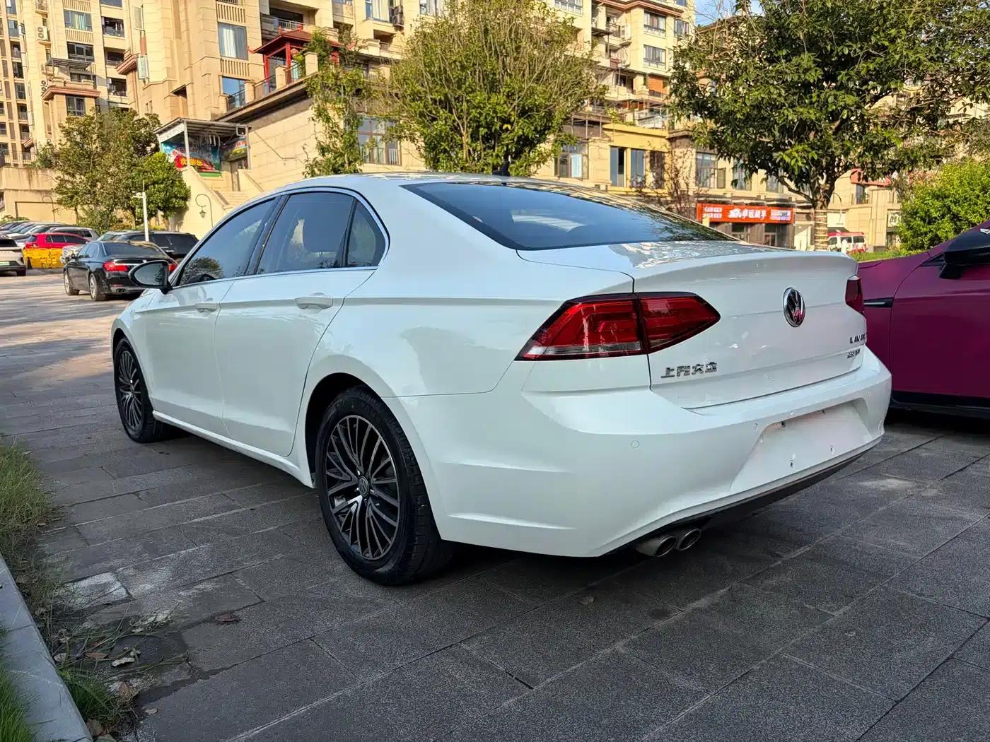 Lamando 2017 280TSI DSG Luxury Edition — миниатюра 10