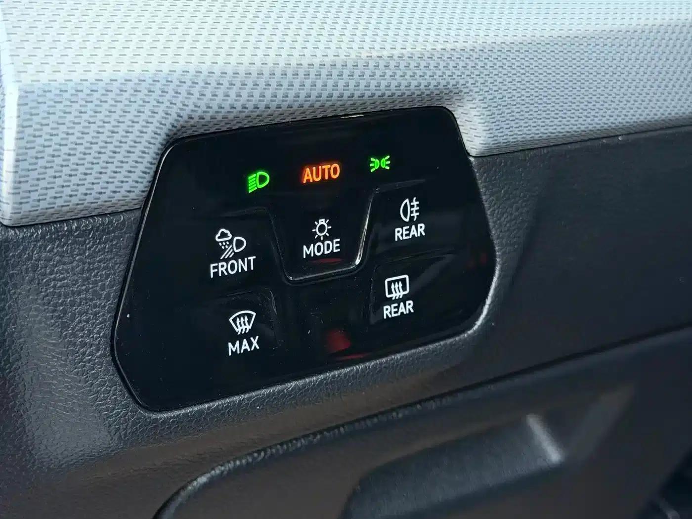 Lamando 2022 Lamando L 280TSI DSG Hot Edition — миниатюра 15