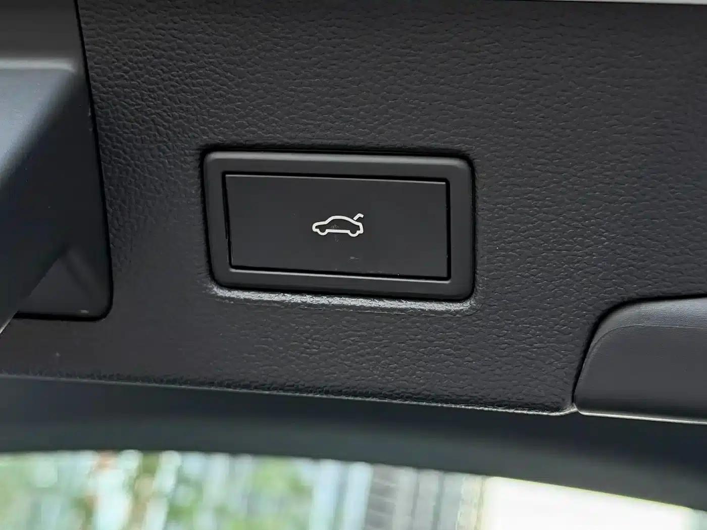 Lamando 2022 Lamando L 280TSI DSG Hot Edition — миниатюра 17