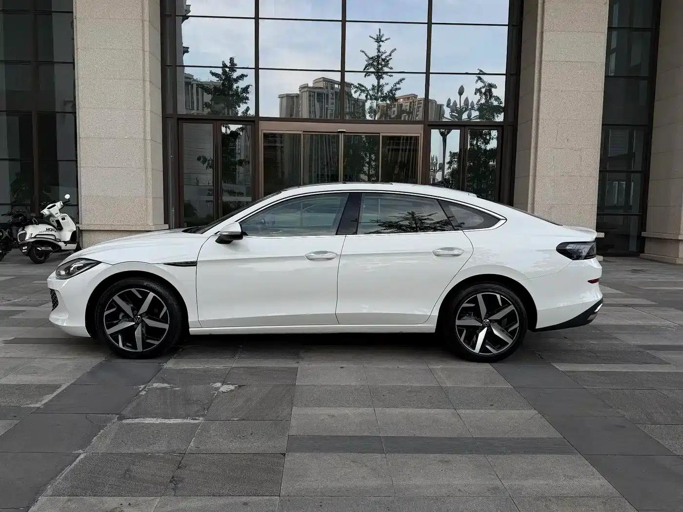 Lamando 2022 Lamando L 280TSI DSG Hot Edition — миниатюра 3