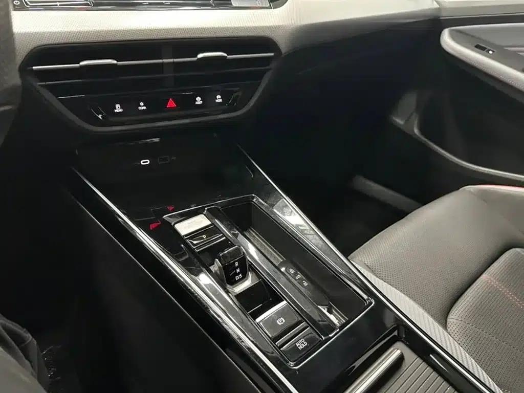 Lamando 2023 Lamando L 280TSI DSG Hot Edition — миниатюра 18