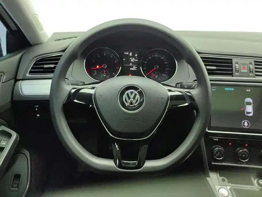 Lamando 2017 230TSI Manual Fashion Edition — миниатюра 15
