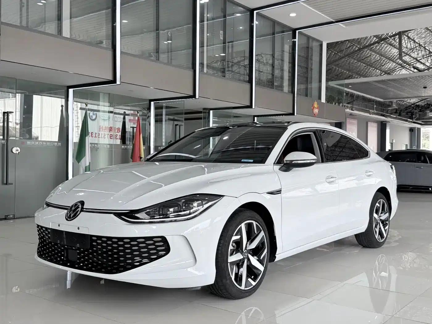 Lamando 2023 Lamando L 280TSI DSG Hot Edition — миниатюра 1
