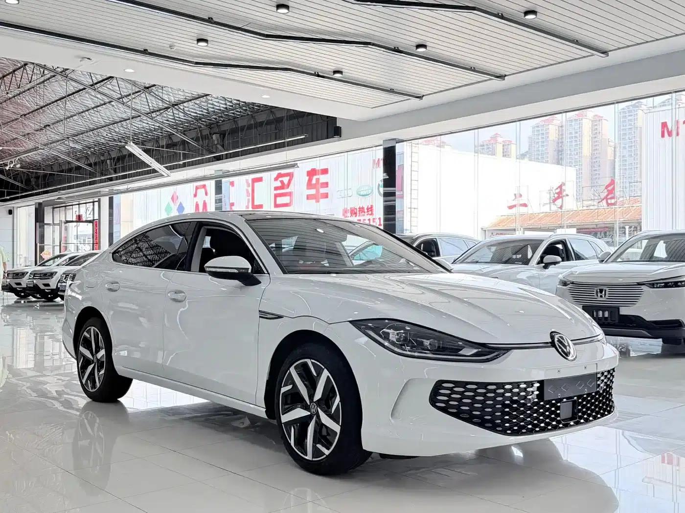 Lamando 2023 Lamando L 280TSI DSG Hot Edition — миниатюра 3