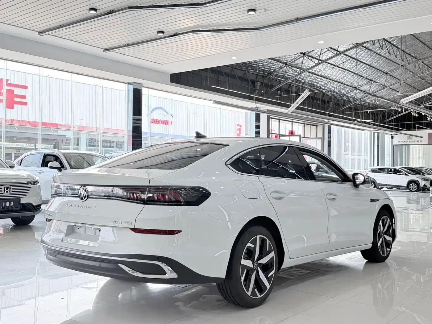 Lamando 2023 Lamando L 280TSI DSG Hot Edition — миниатюра 9