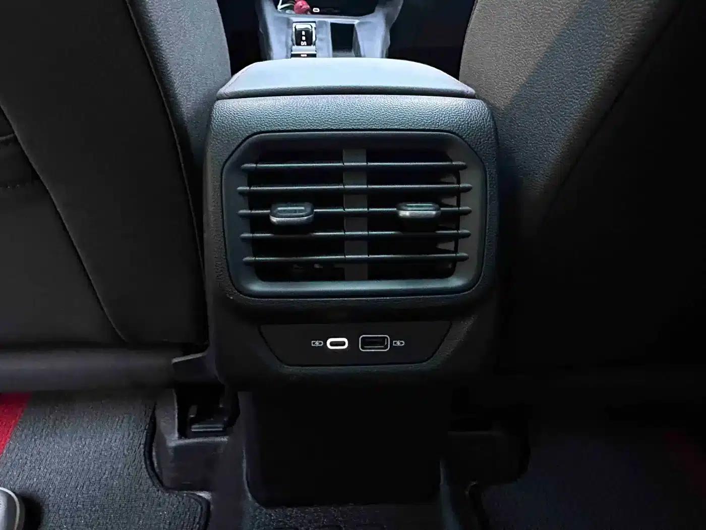 Lamando 2022 Lamando L 280TSI DSG Hot Edition — миниатюра 13