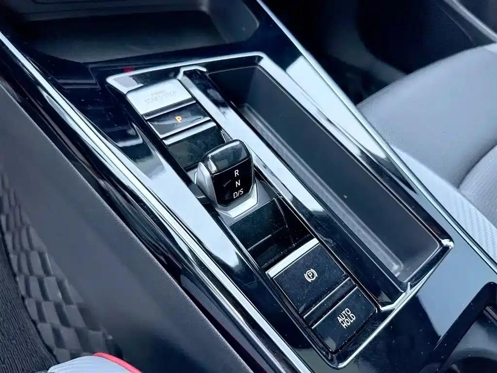 Lamando 2023 Lamando L 280TSI DSG Hot Edition — миниатюра 14