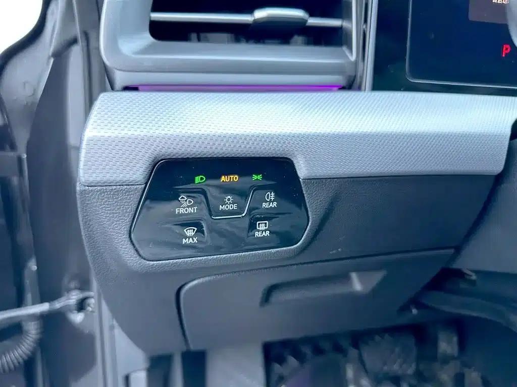 Lamando 2023 Lamando L 280TSI DSG Hot Edition — миниатюра 15